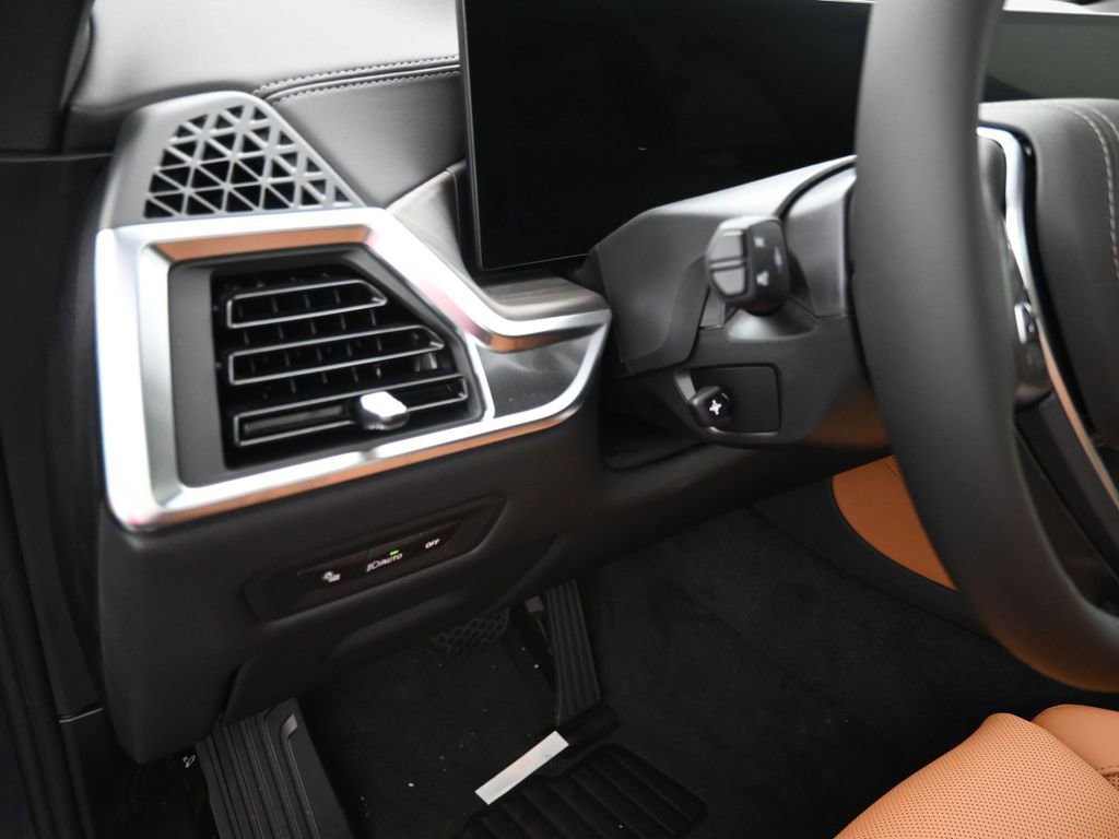 New 2026 BMW X5 xDrive50e AWD/4WD image 15