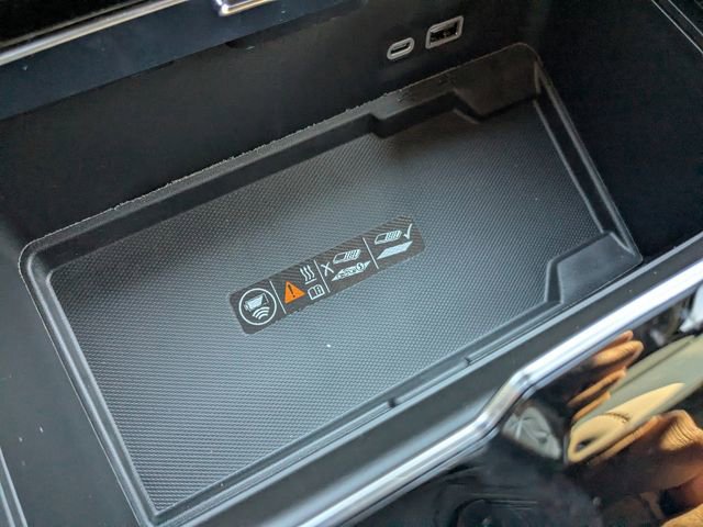 New 2026 GMC Yukon XL Denali w/ Denali Reserve Package image 28