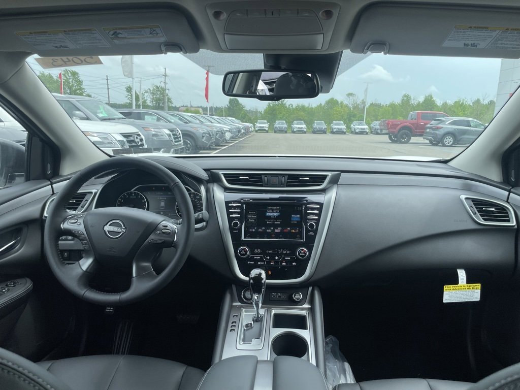 Certified 2024 Nissan Murano SV w/ SV Midnight Edition Package image 10