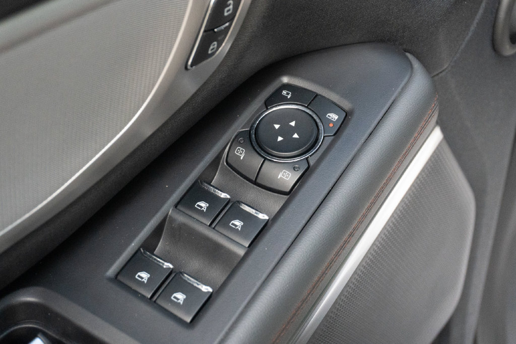 Used 2025 Ford Expedition Active RWD image 22
