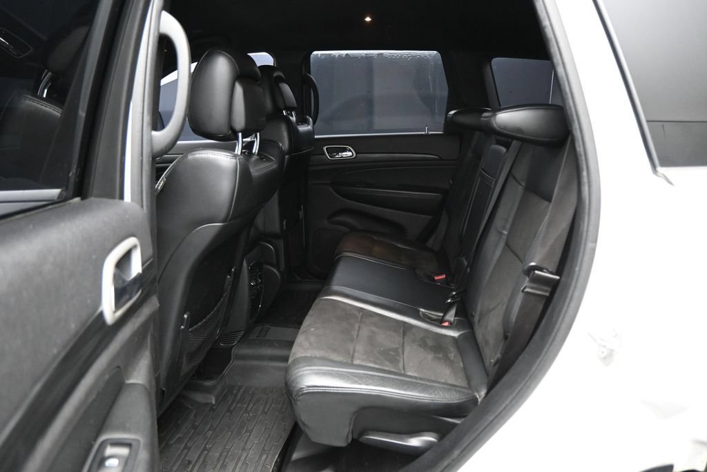Used 2020 Jeep Grand Cherokee Laredo w/ Quick Order Package 2BN North AWD/4WD image 26