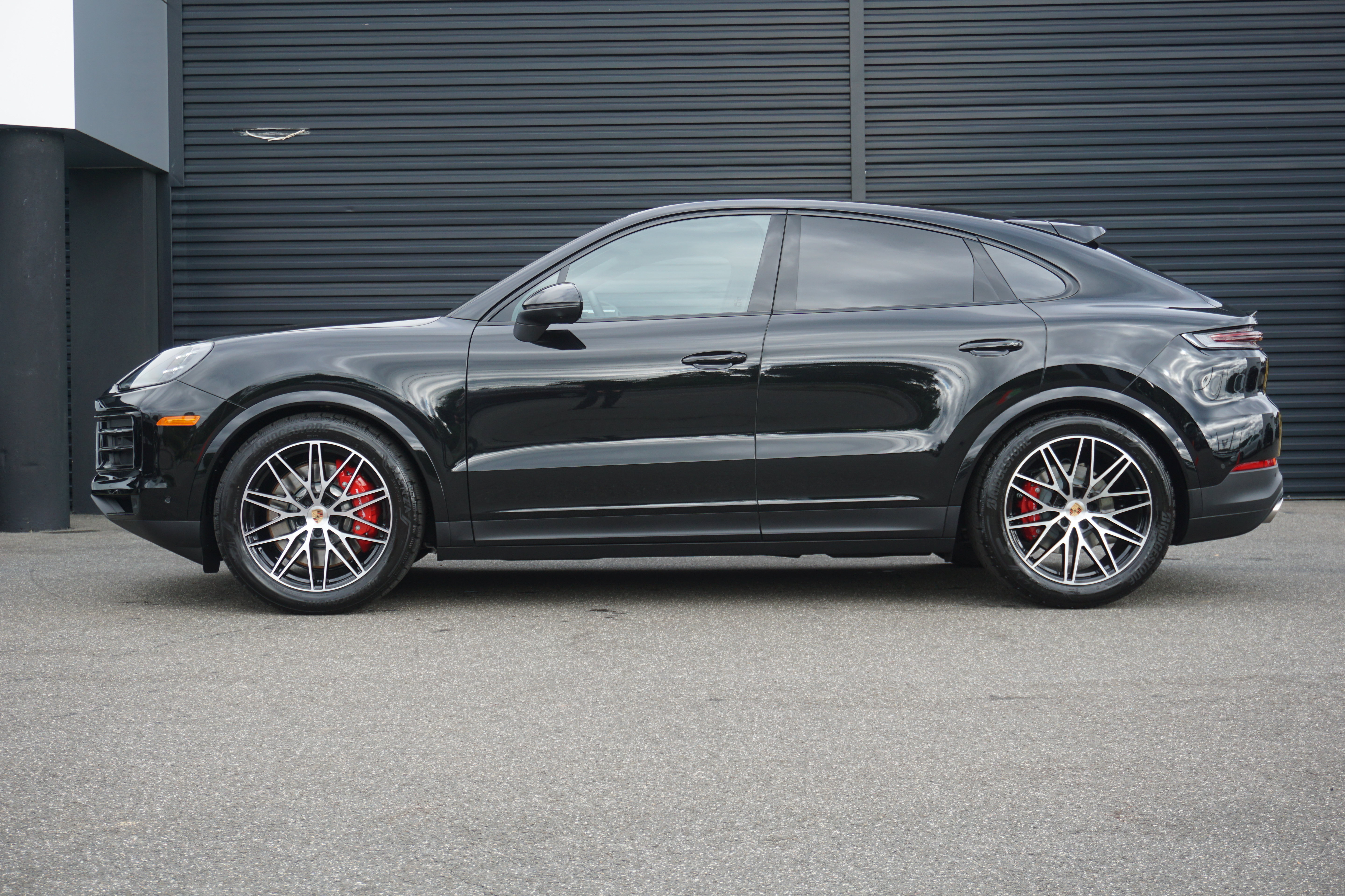 New 2026 Porsche Cayenne S AWD/4WD image 2
