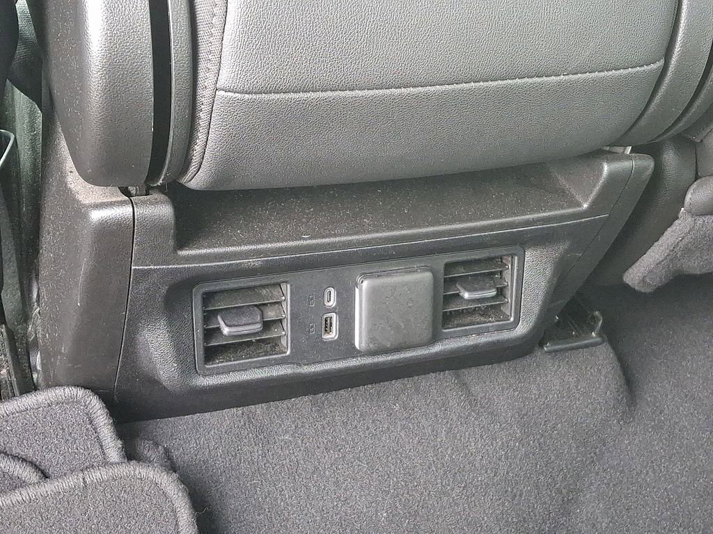 Certified 2024 GMC Sierra 1500 SLT image 11