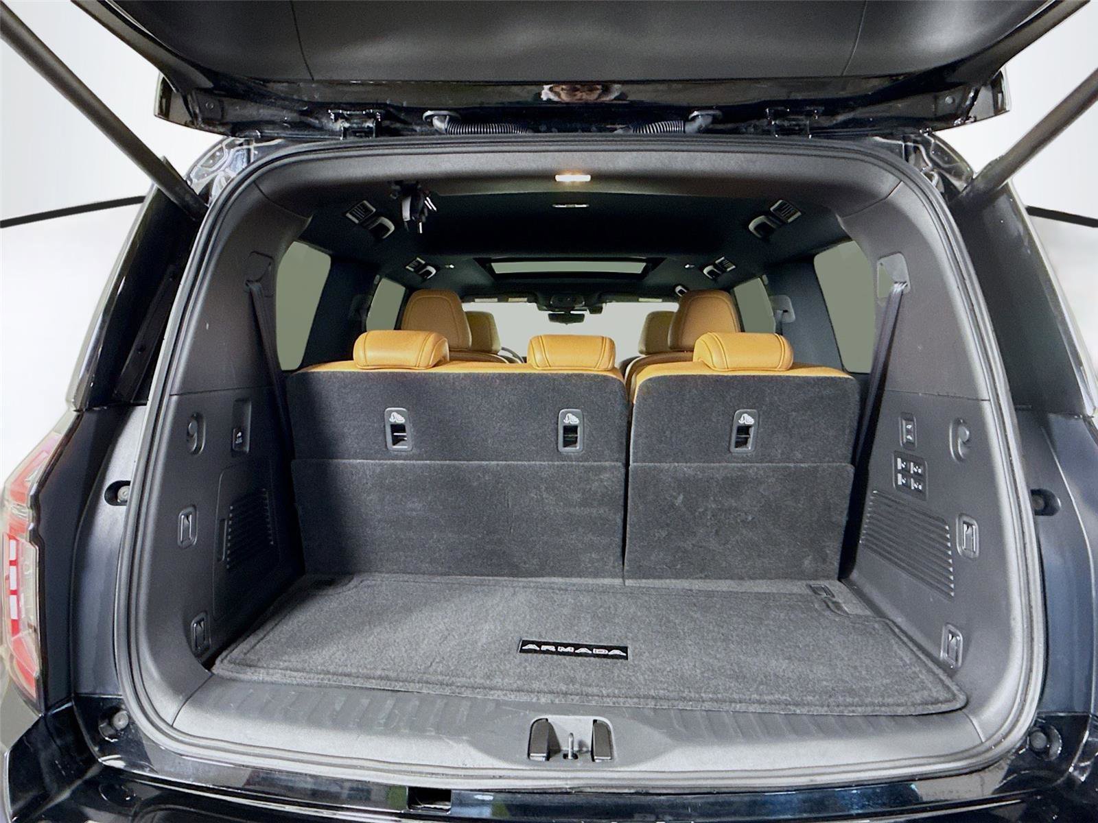 Used 2025 Nissan Armada Platinum Reserve w/ Convenience Package image 20