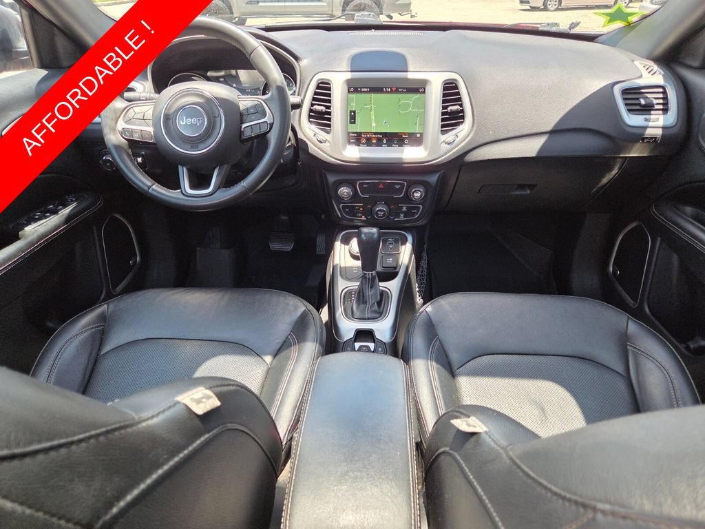 Used 2021 Jeep Compass Latitude w/ Sun and Sound Group AWD/4WD image 5