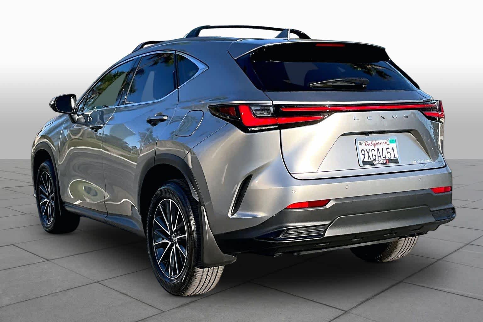 Used 2026 Lexus NX 350h AWD w/ Accessory Package (2T) image 11