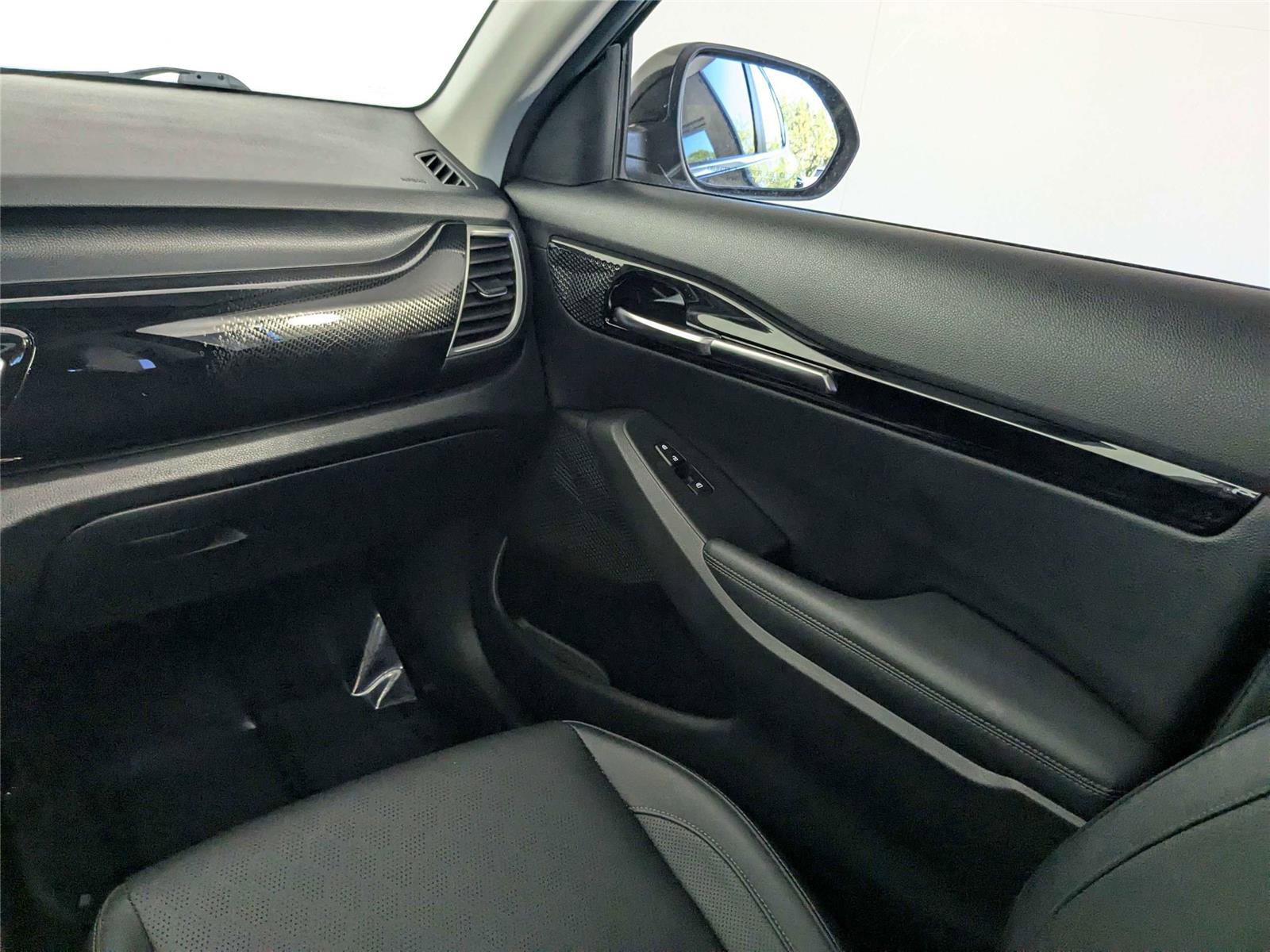 Used 2021 Kia Seltos EX image 39