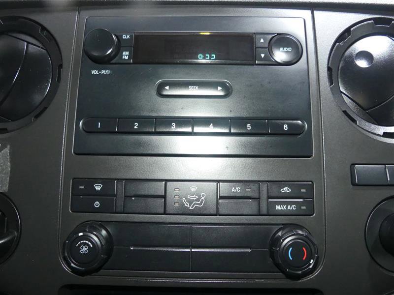 Used 2016 Ford F250 XL w/ Snow Plow Prep Package image 25