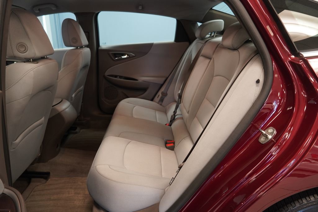 Used 2016 Chevrolet Malibu LS image 25