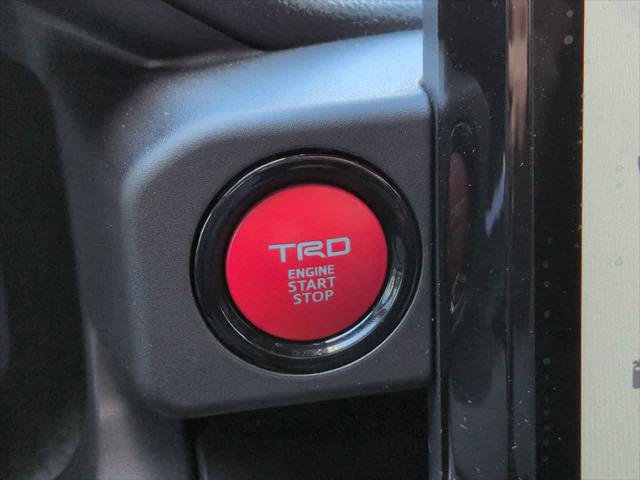 Certified 2026 Toyota Tacoma TRD Sport AWD/4WD image 25