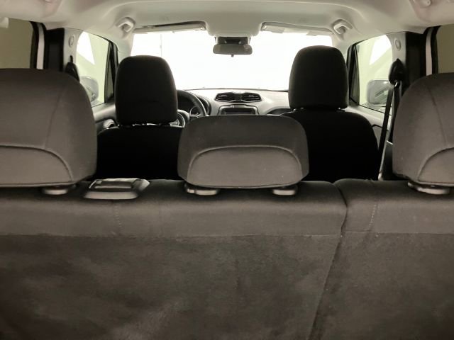 Used 2018 Jeep Renegade Sport w/ Power & Air Group image 46