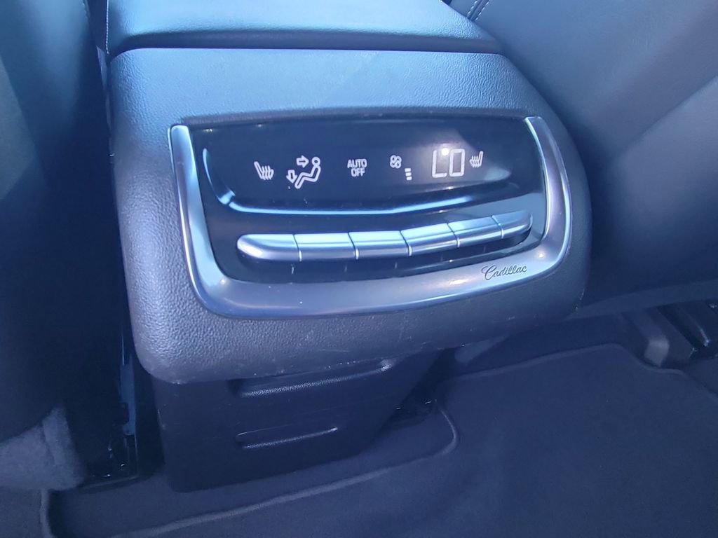 Certified 2023 Cadillac XT6 Premium Luxury image 22