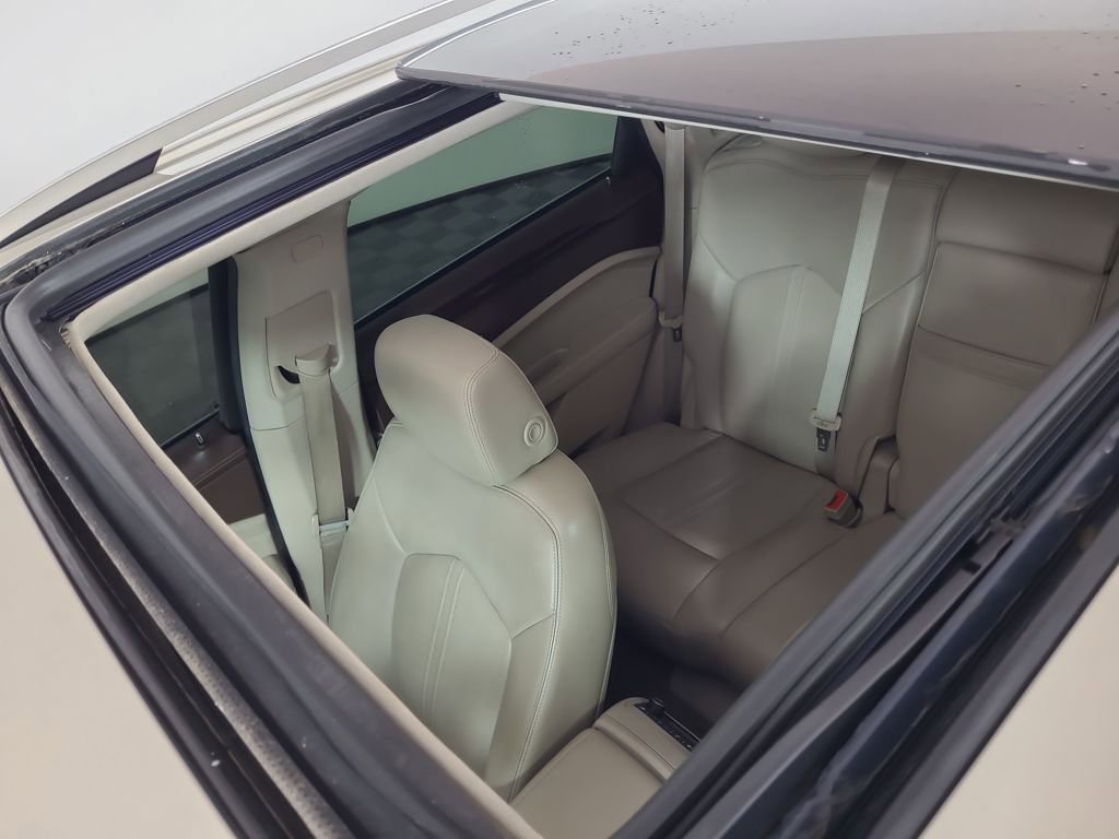 Used 2011 Cadillac SRX Premium image 10