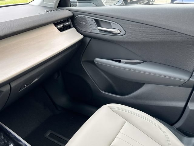 New 2026 Audi Q3 quattro 2.0T AWD/4WD image 13