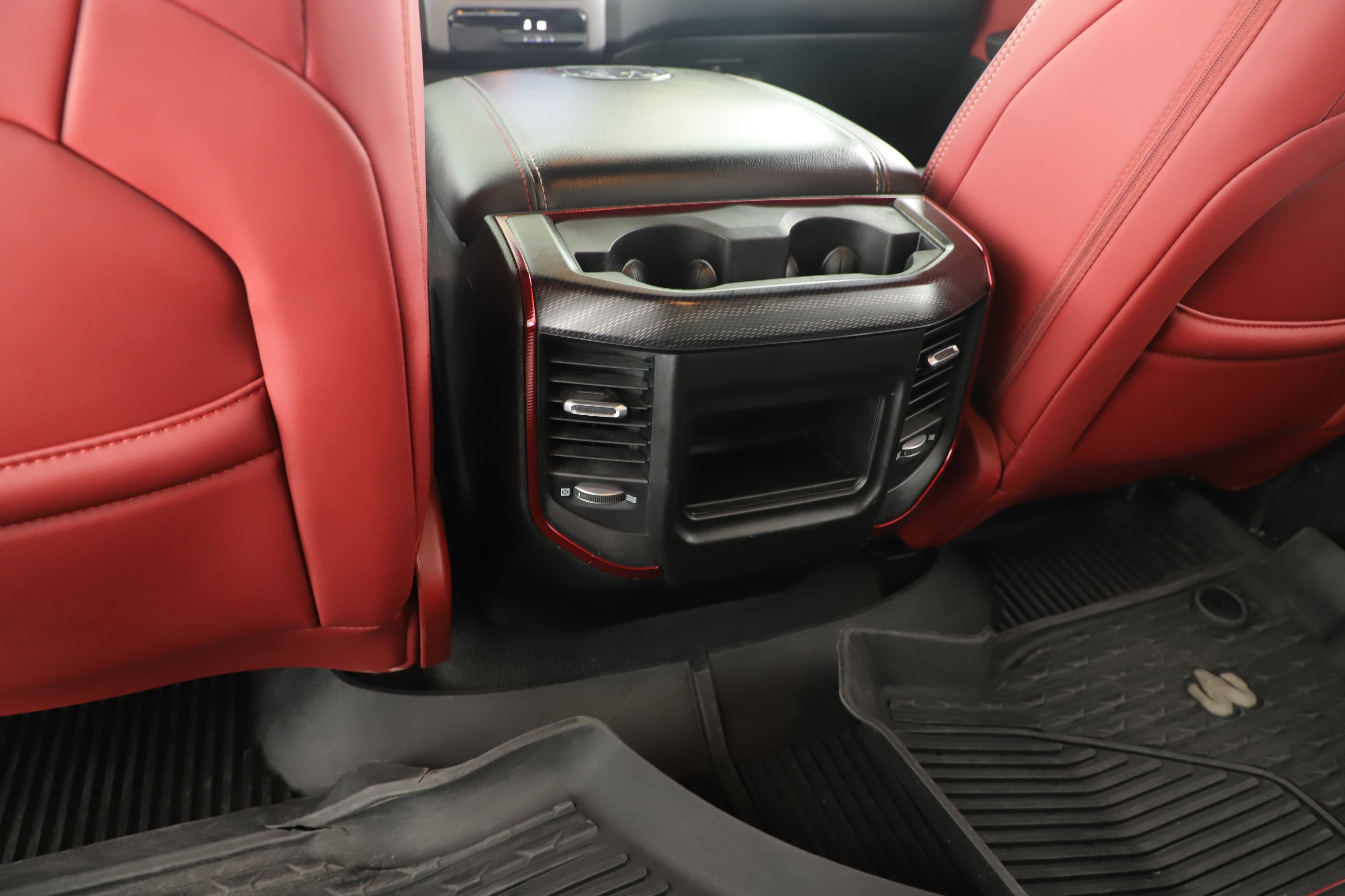 Used 2024 RAM 1500 Rebel image 26