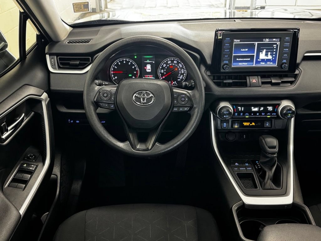 Used 2019 Toyota RAV4 XLE w/ Convenience Package FWD image 10