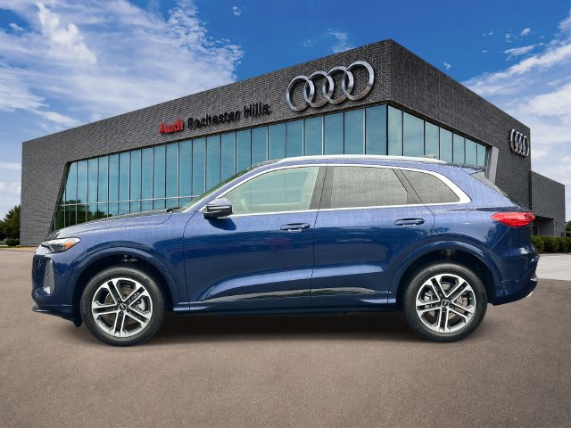 Used 2026 Audi Q5 Premium AWD/4WD image 2