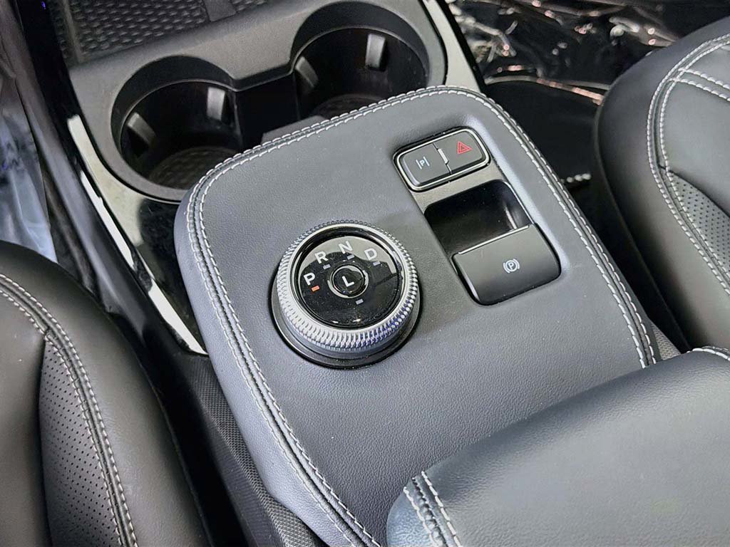 Used 2024 Ford Mustang Mach-E Premium AWD/4WD image 40