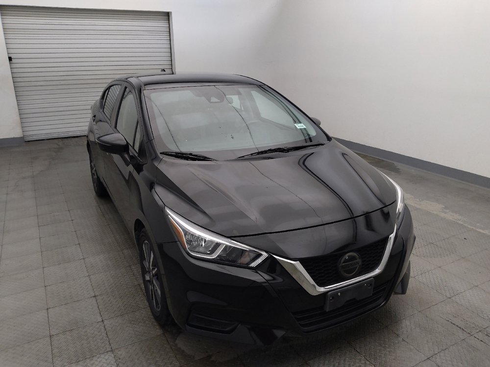Used 2021 Nissan Versa SV FWD image 14