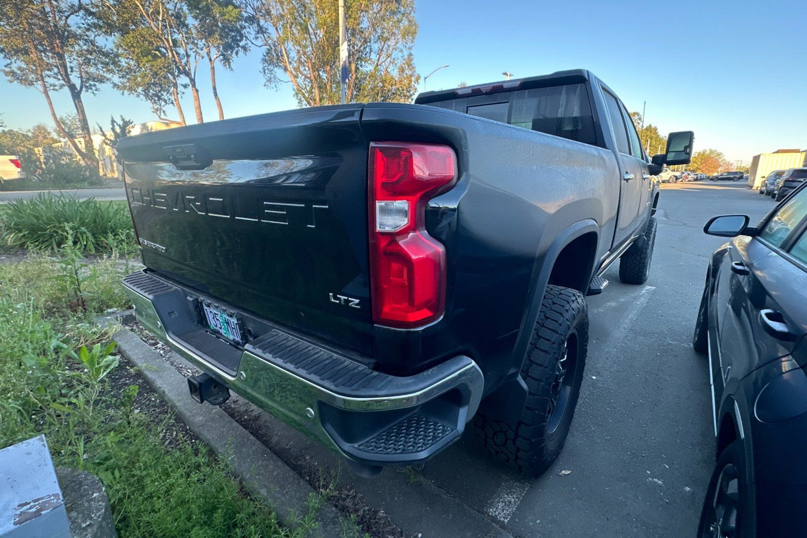 Used 2020 Chevrolet Silverado 3500 LTZ w/ LTZ Plus Package image 5