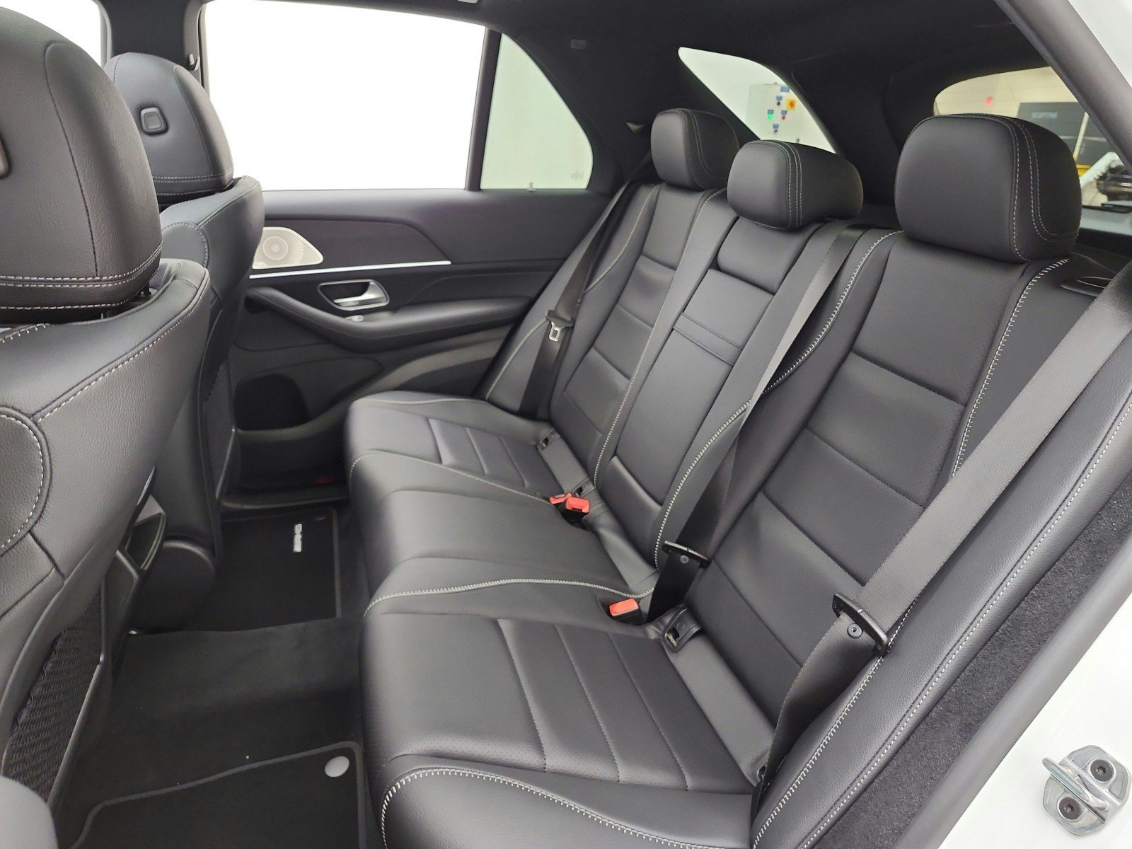 New 2027 Mercedes-Benz GLE 450 4MATIC image 11