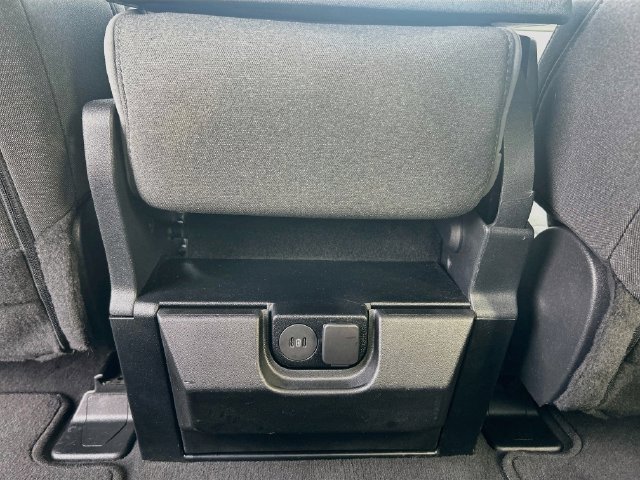 Certified 2025 Ford F250 XLT AWD/4WD image 31