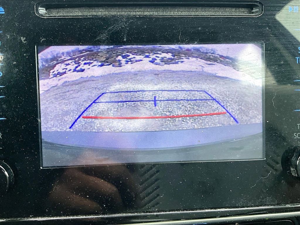 Used 2019 Toyota Corolla LE image 13