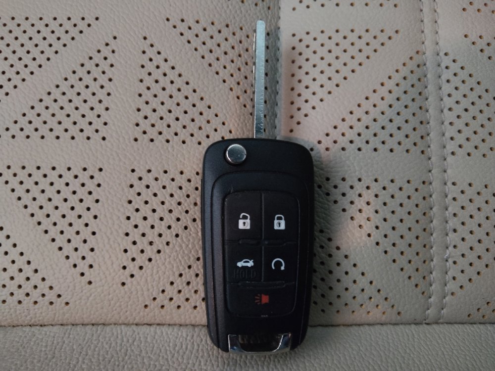 Used 2019 Buick Cascada Premium FWD image 32