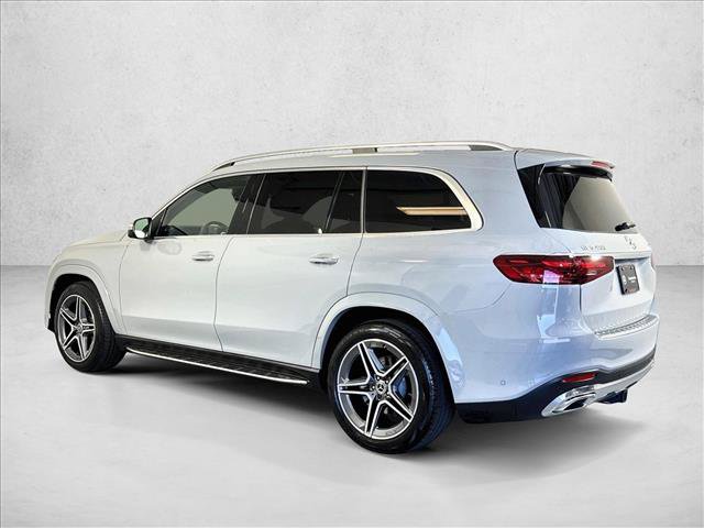 Used 2024 Mercedes-Benz GLS 450 4MATIC image 7