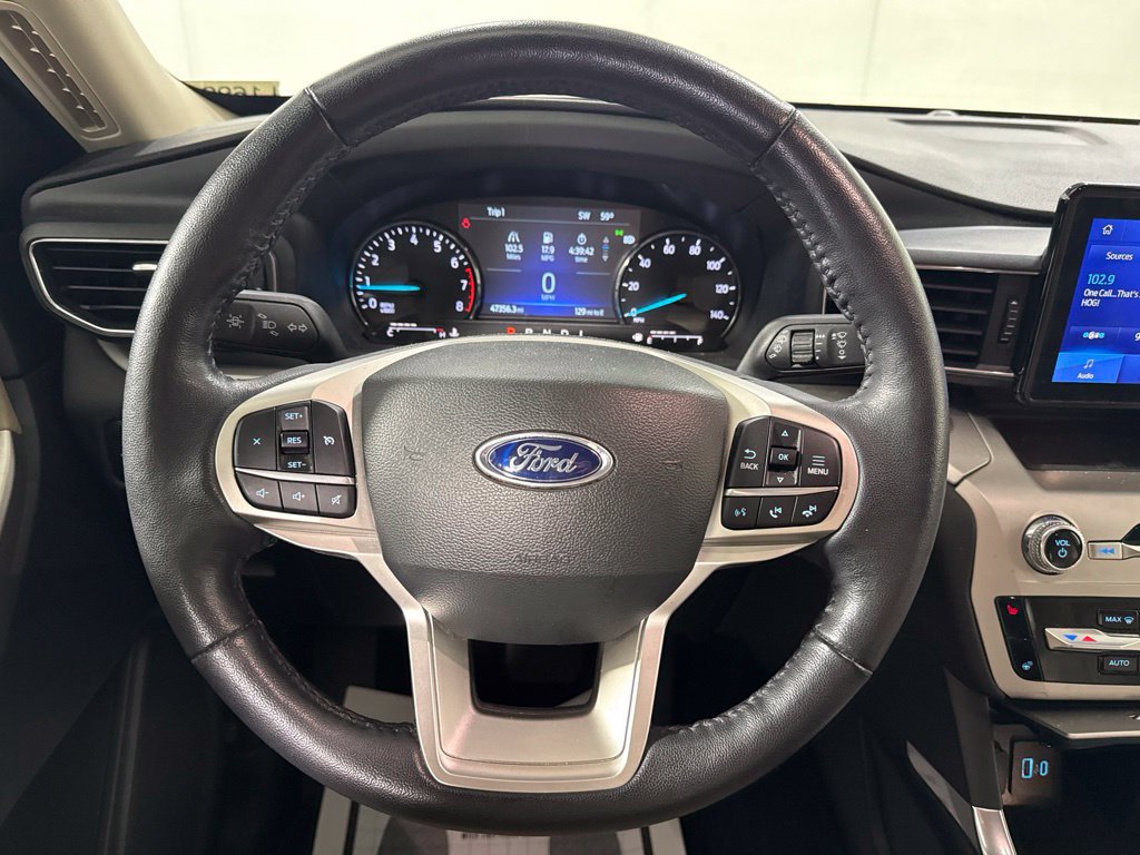 Used 2023 Ford Explorer XLT w/ Equipment Group 202A AWD/4WD image 20