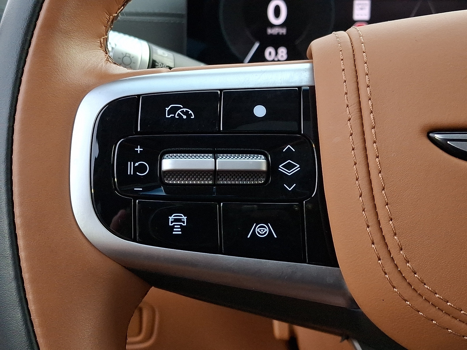 Certified 2025 Genesis GV80 3.5T Prestige AWD/4WD image 23