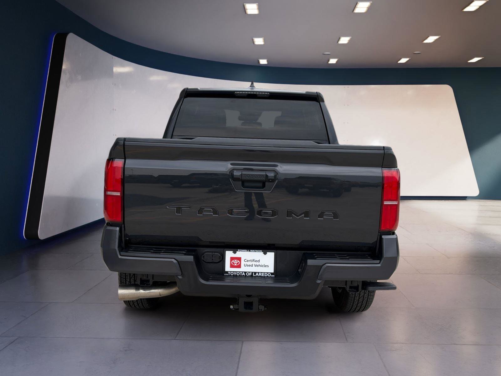 Used 2025 Toyota Tacoma SR5 image 4