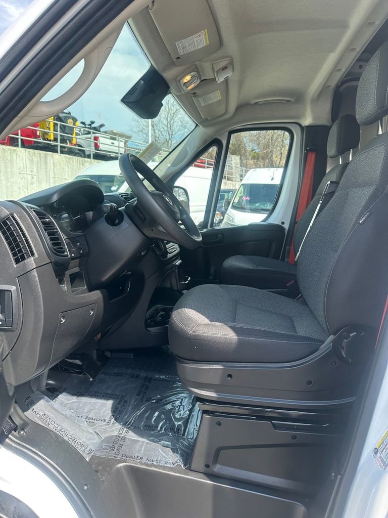 Used 2023 RAM ProMaster 3500 w/ Driver Convenience Group FWD image 11