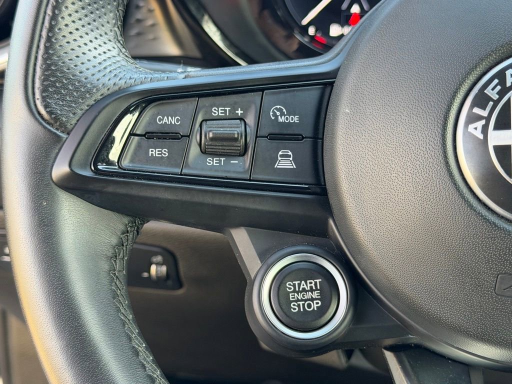 Used 2024 Alfa Romeo Tonale Sprint image 23