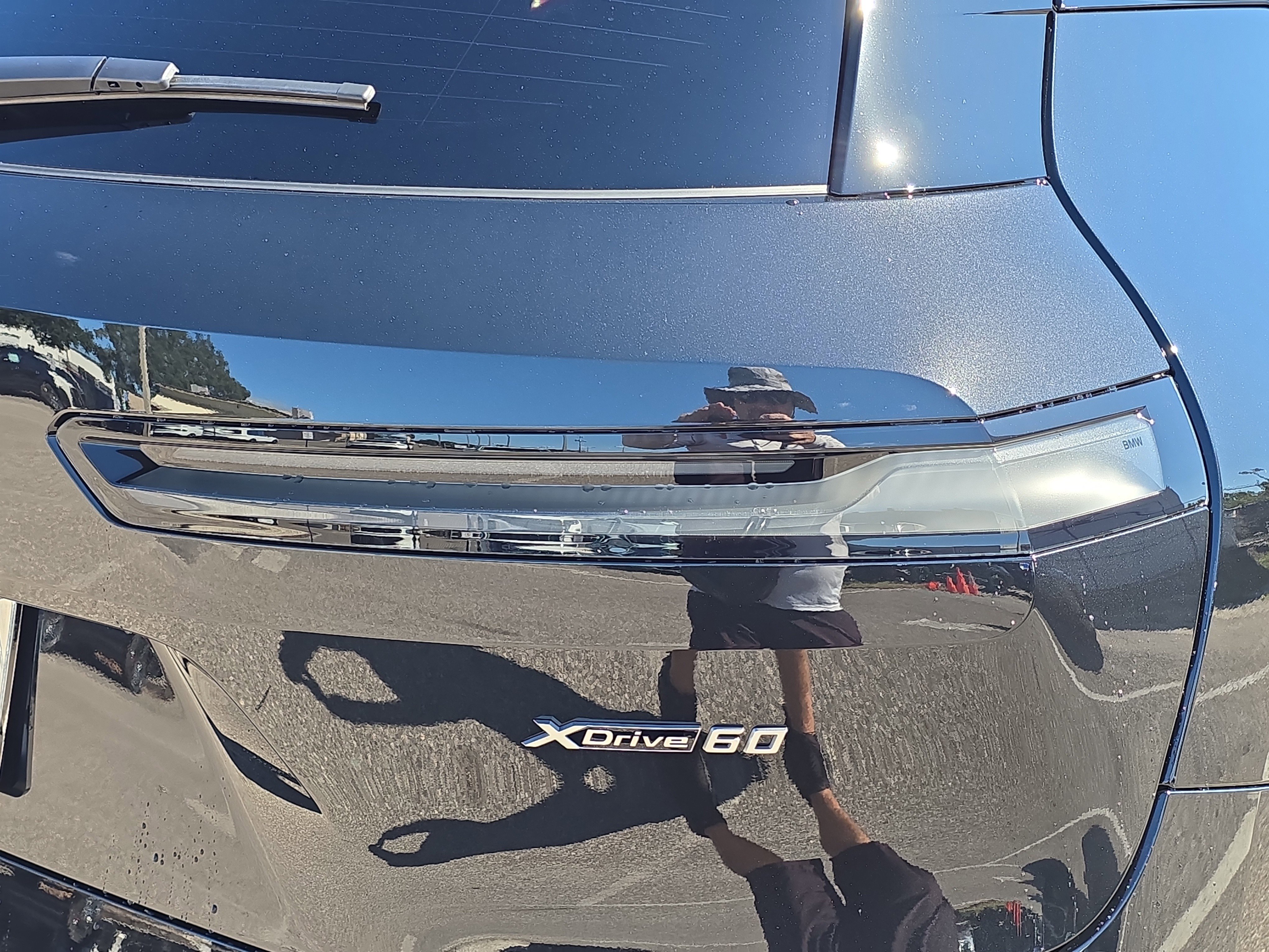 New 2026 BMW iX xDrive60 w/ M Sport Package image 8