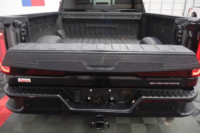 Used 2022 GMC Sierra 3500 Denali w/ Denali Black Diamond Edition AWD/4WD image 36