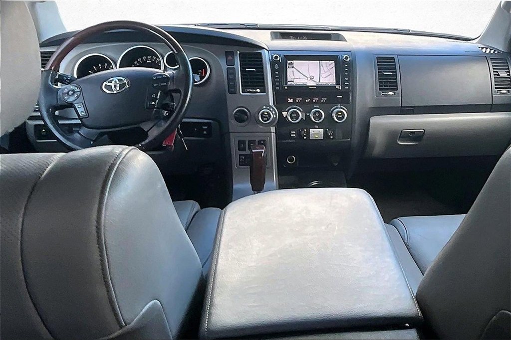 Used 2012 Toyota Sequoia Platinum image 6