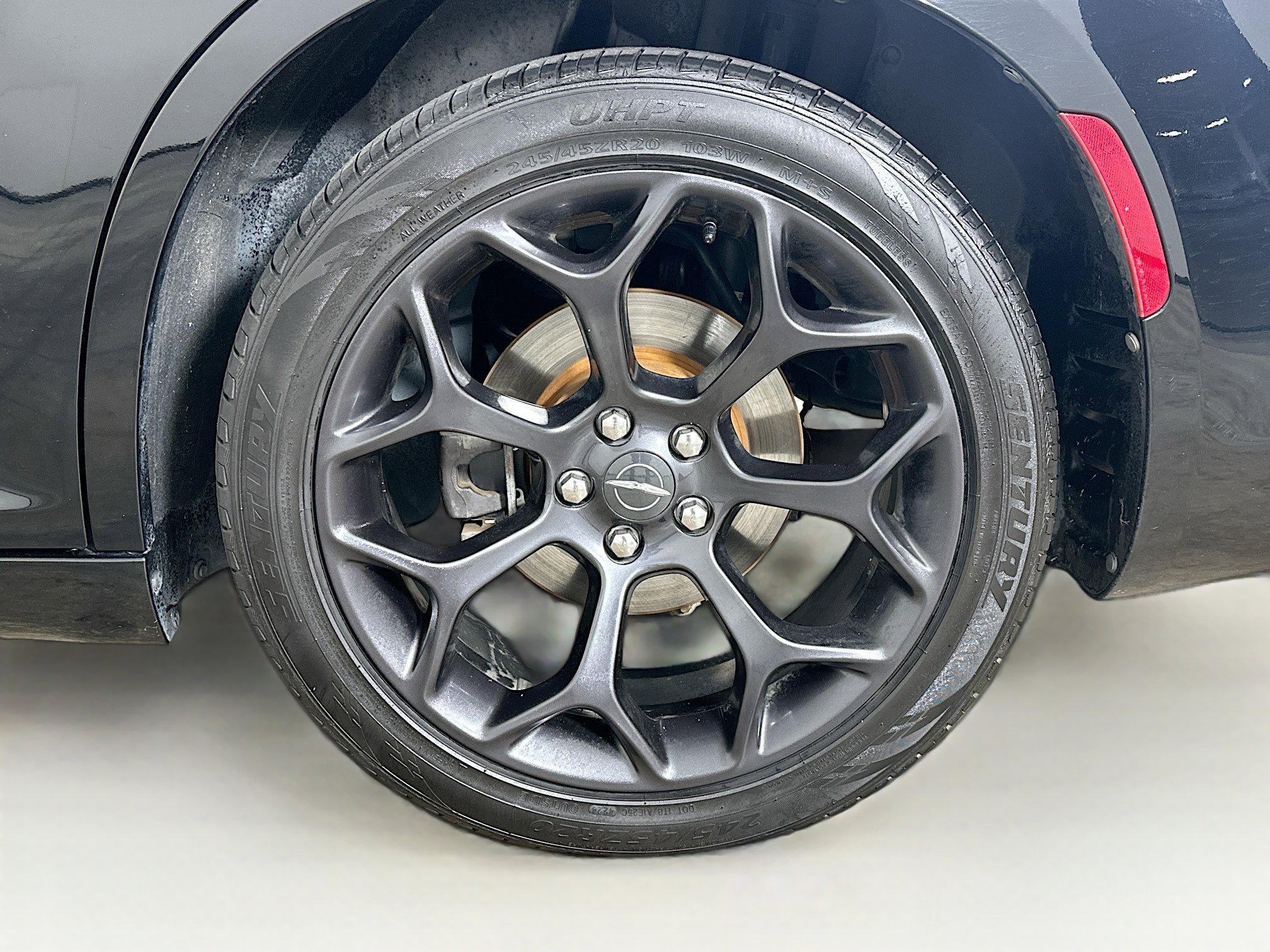 Used 2019 Chrysler 300 Touring w/ Sport Appearance Package image 11
