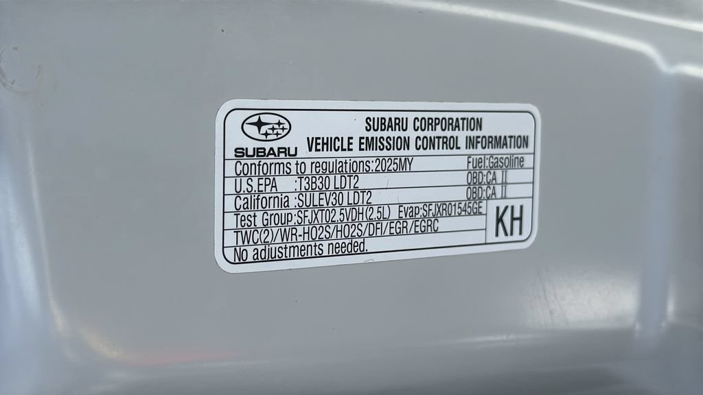 Used 2025 Subaru Forester Limited AWD/4WD image 28