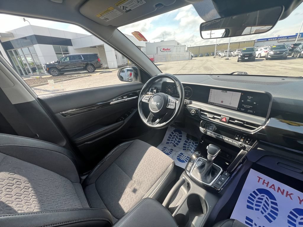 Used 2024 Kia Seltos S AWD/4WD image 37