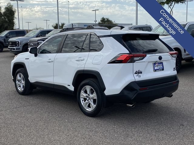 Used 2021 Toyota RAV4 XLE w/ Convenience Package AWD/4WD image 4