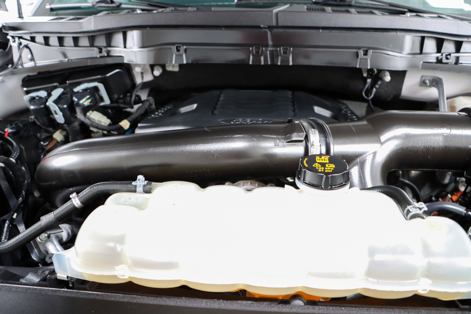 Used 2023 Ford F150 Lariat w/ Equipment Group 502A High image 31