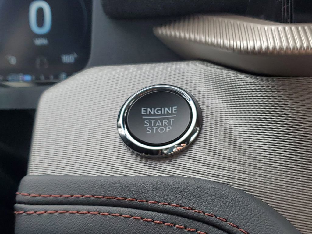 New 2026 Ford Explorer Active AWD/4WD image 14