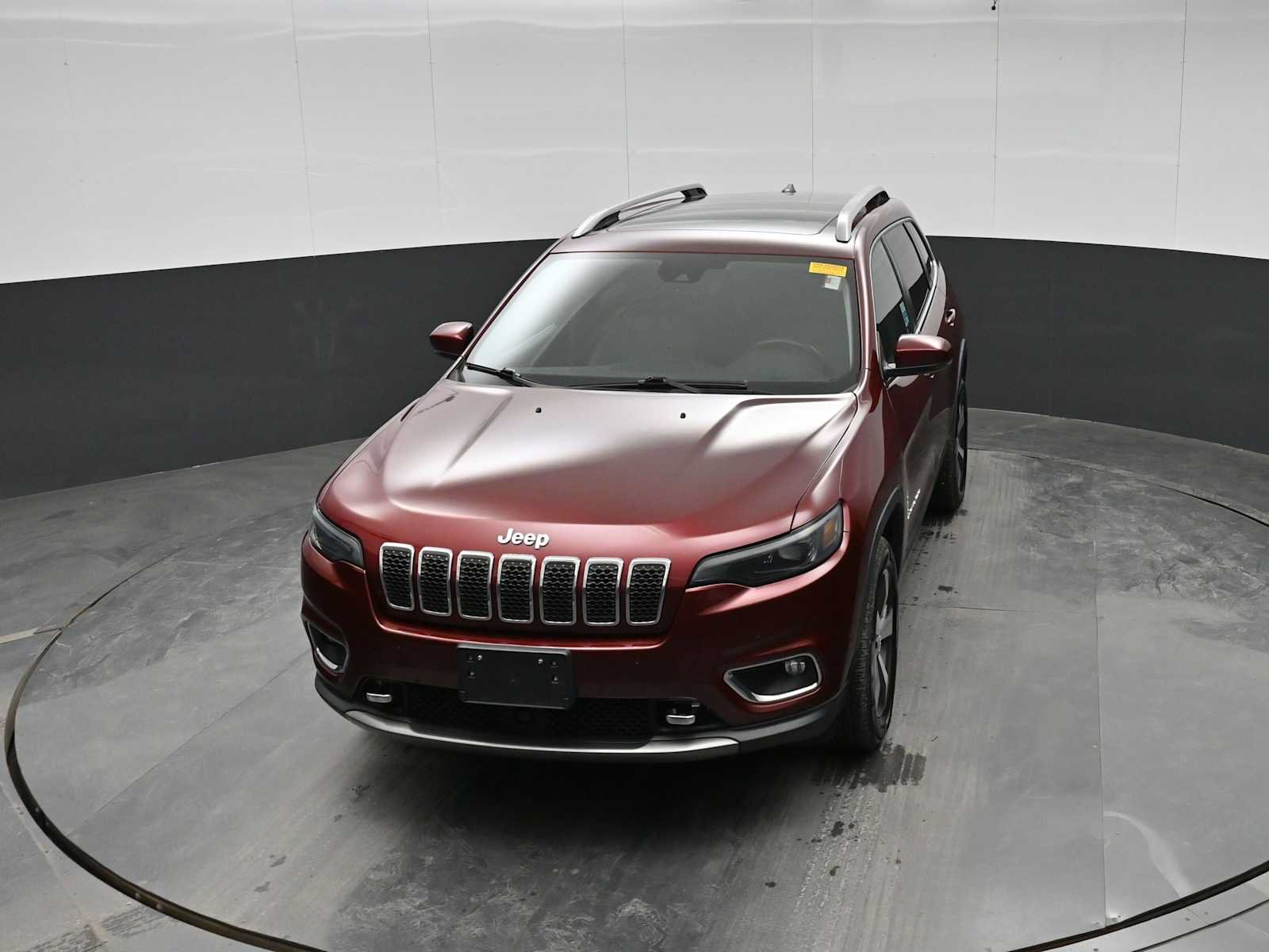 Used 2021 Jeep Cherokee Limited w/ Elite Package AWD/4WD image 26