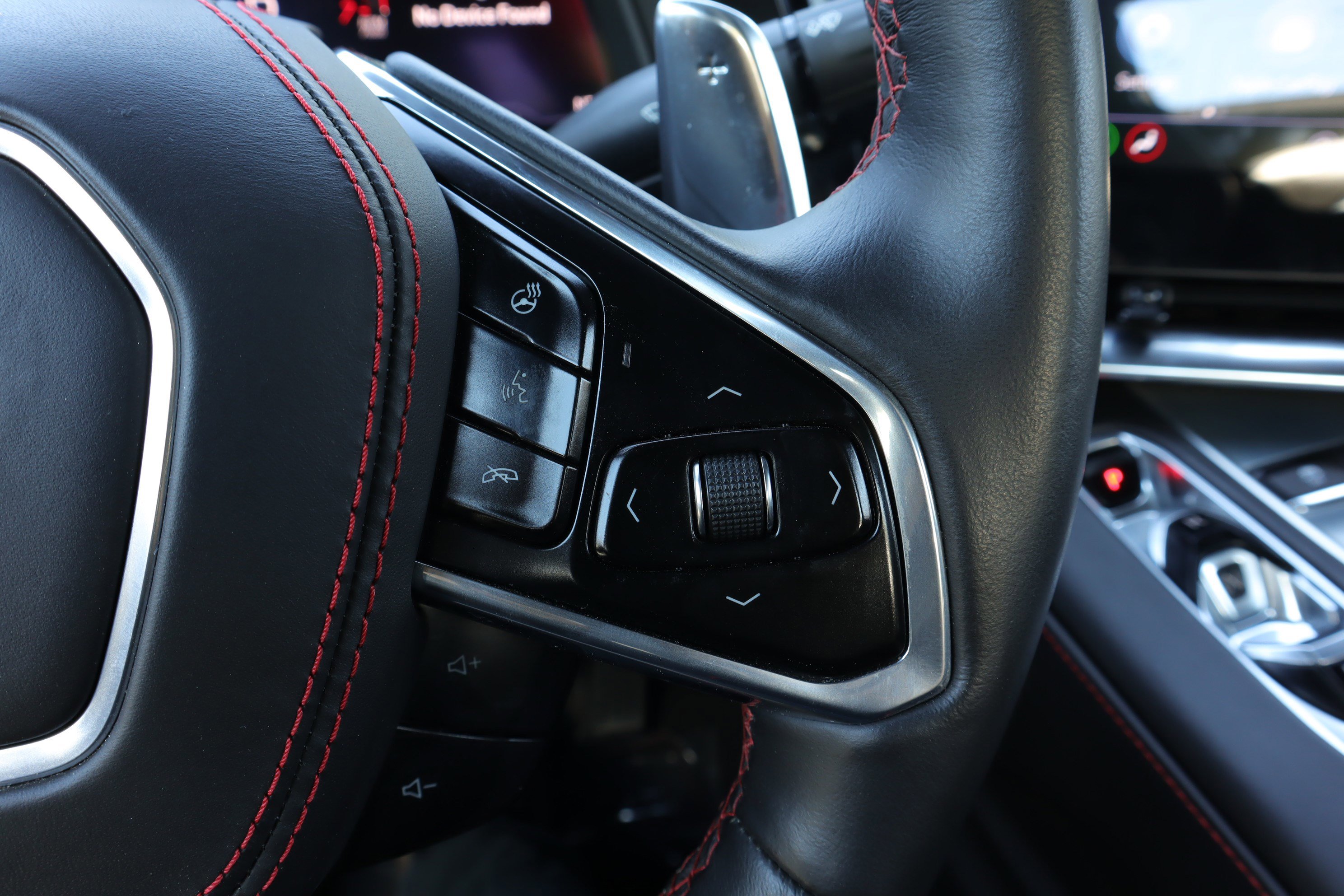 Used 2021 Chevrolet Corvette Stingray Premium Conv w/ Z51 Performance Package RWD image 18