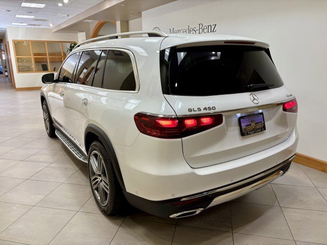 New 2026 Mercedes-Benz GLS 450 4MATIC image 3