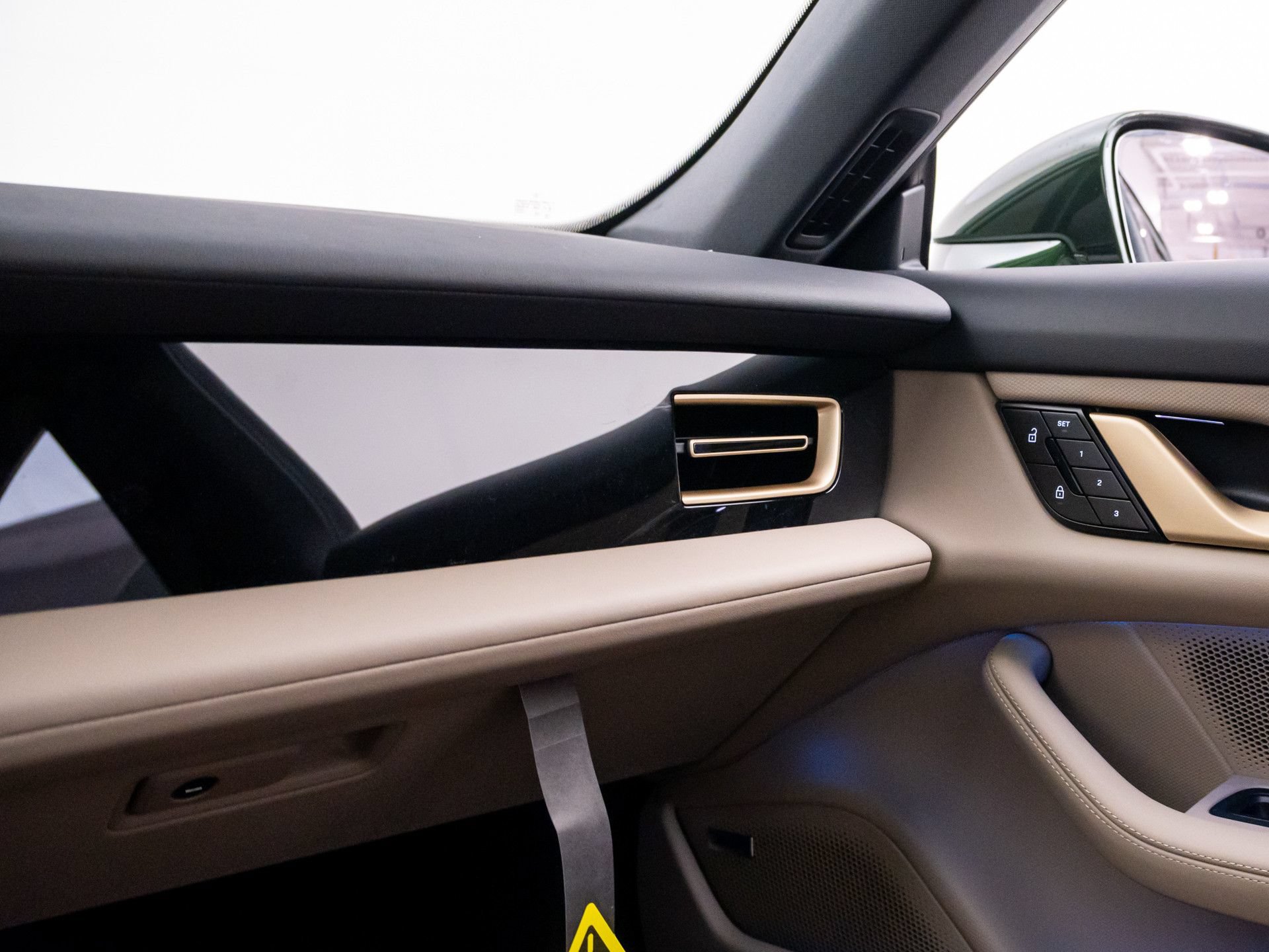 New 2026 Porsche Taycan AWD/4WD image 27