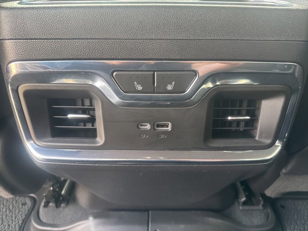Used 2023 GMC Sierra 1500 Denali AWD/4WD image 33