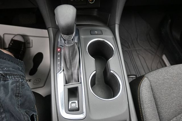 Used 2024 Chevrolet Equinox LT w/ LPO, Floor Liner Package FWD image 11