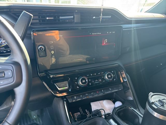 Used 2025 GMC Sierra 2500 AT4 w/ AT4 Premium Plus Package image 11